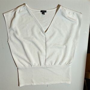 Ann Taylor Factory Women's Ivory V-Neck Sleeveless Blouse Size S